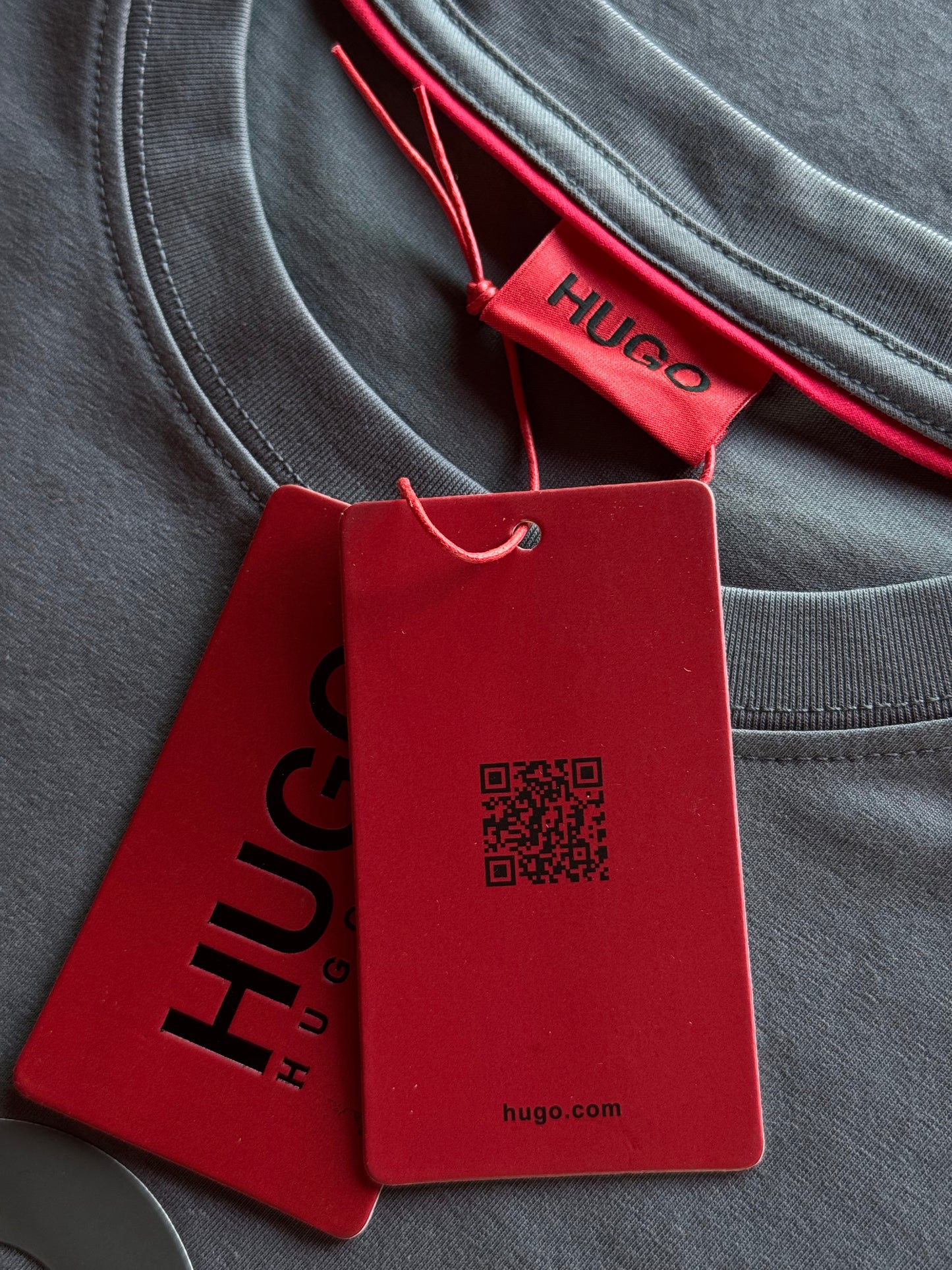 PLAYERA HUGO