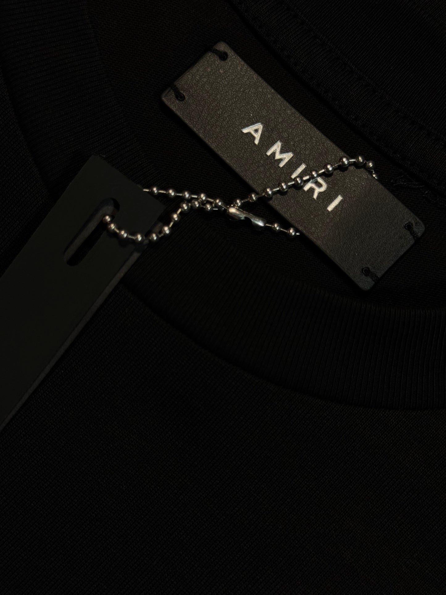 PLAYERA AMIRI