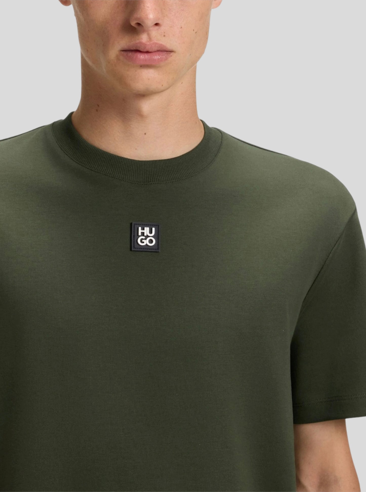 PLAYERA HUGO