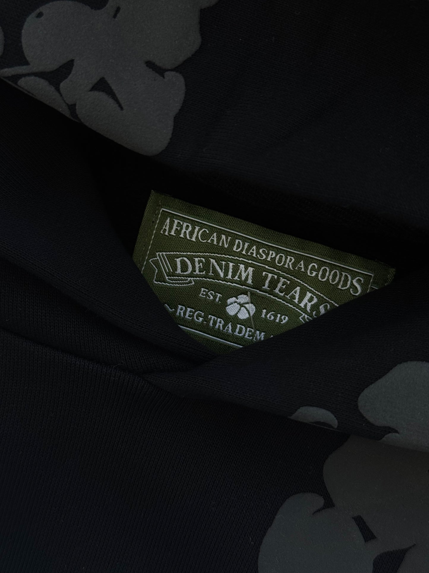 SUDADERA DENIM TEARS