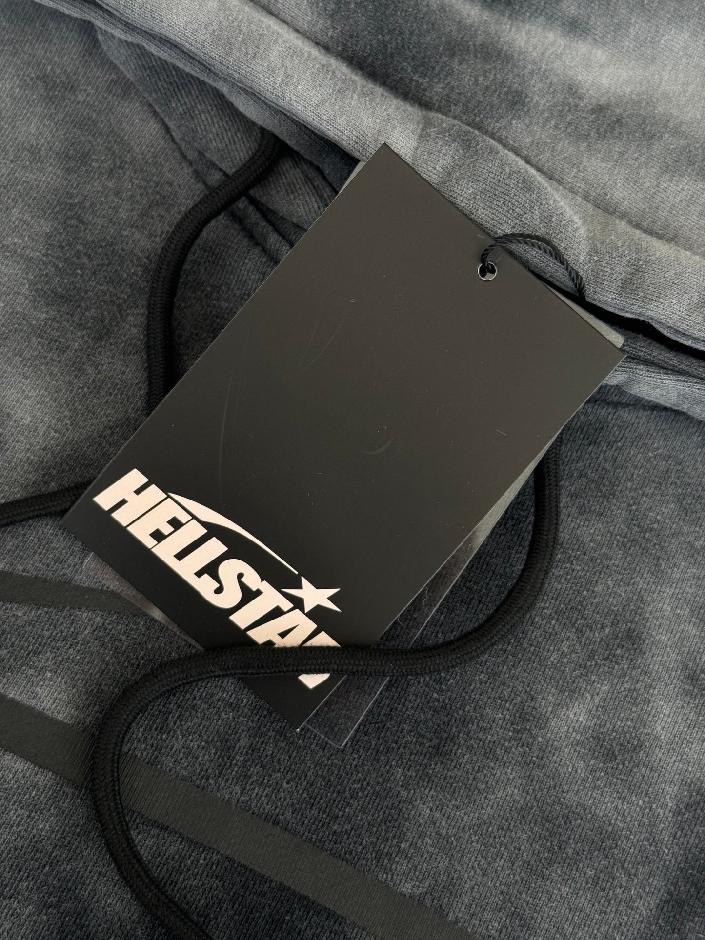 SUDADERA HELLSTAR