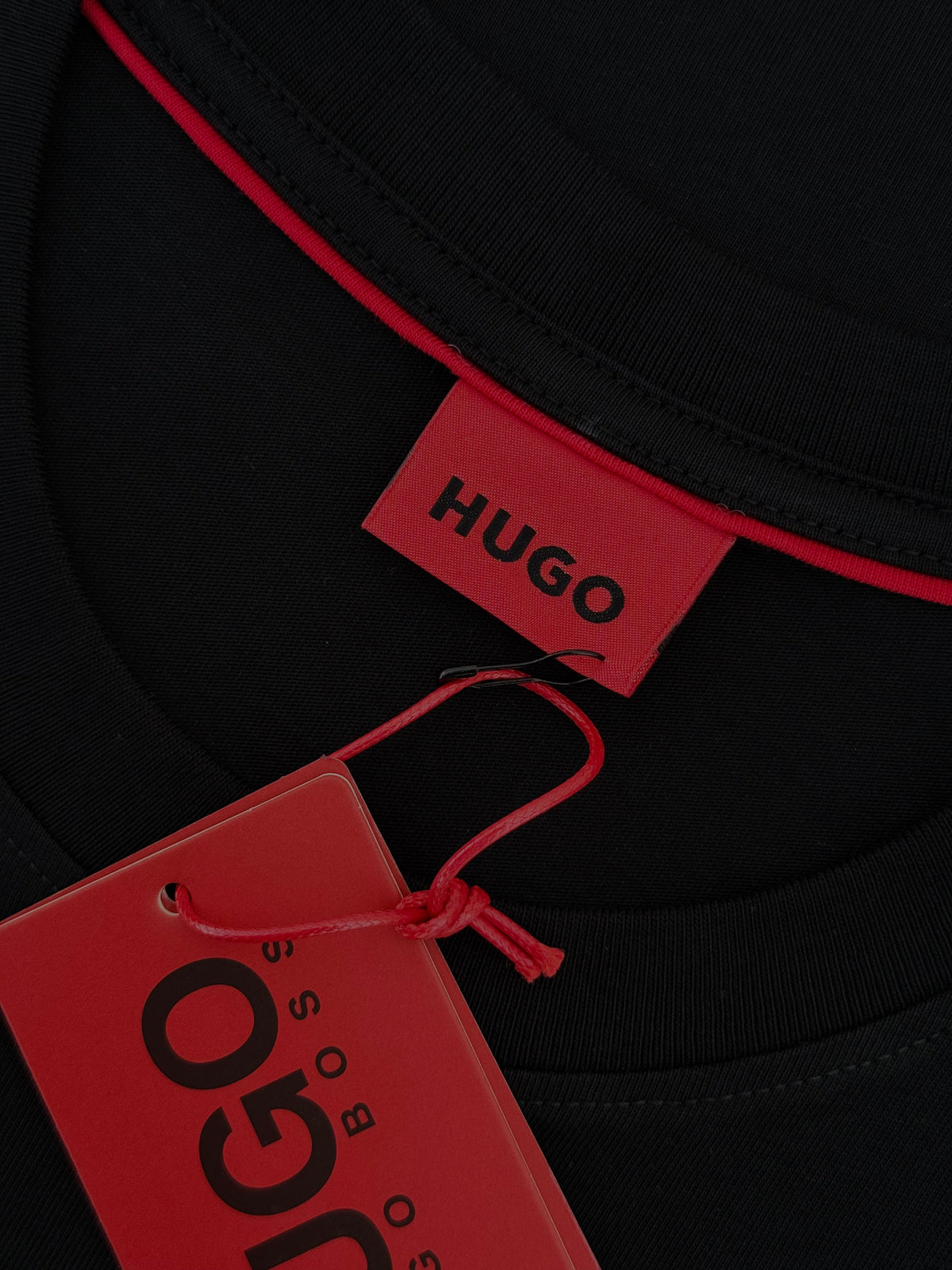 PLAYERA HUGO