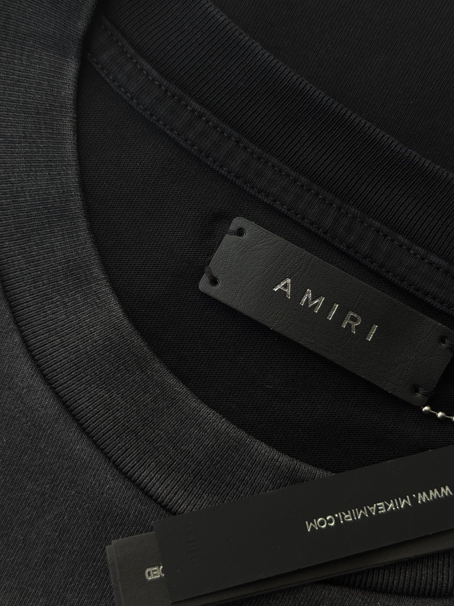 PLAYERA AMIRI