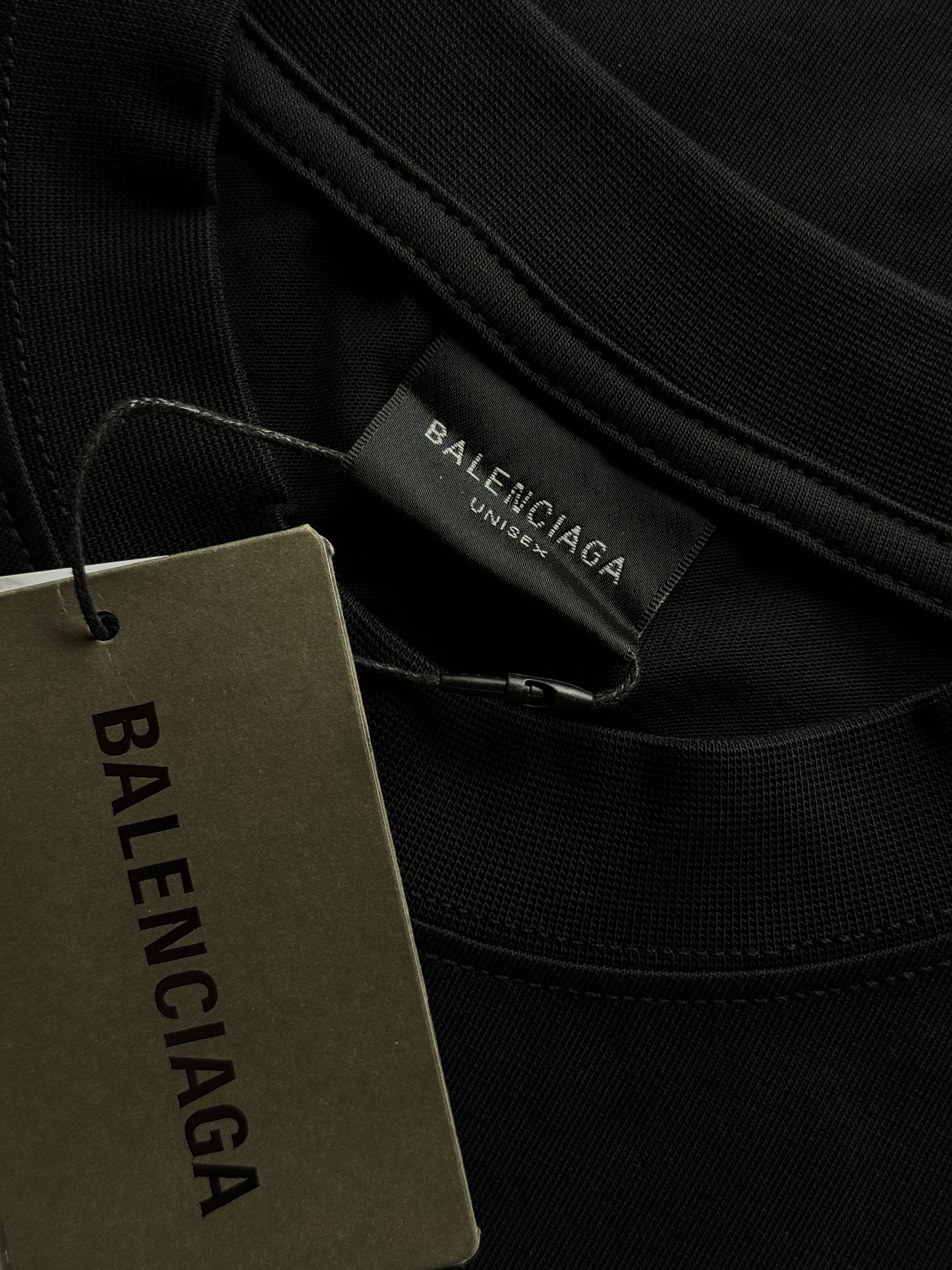 PLAYERA BALENCIAGA