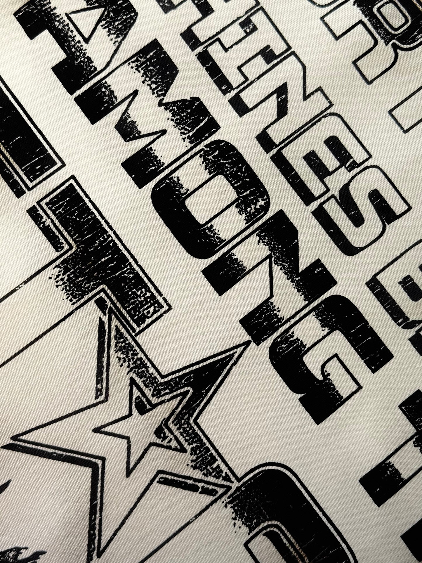 PLAYERA HELLSTAR