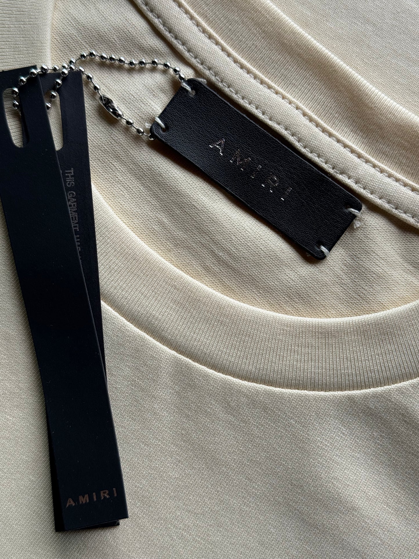 PLAYERA AMIRI