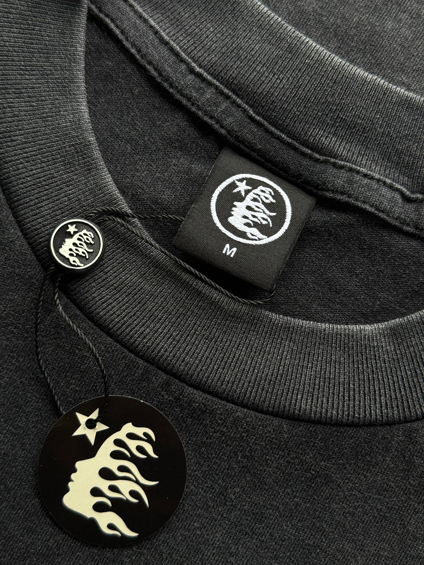 PLAYERA HELLSTAR
