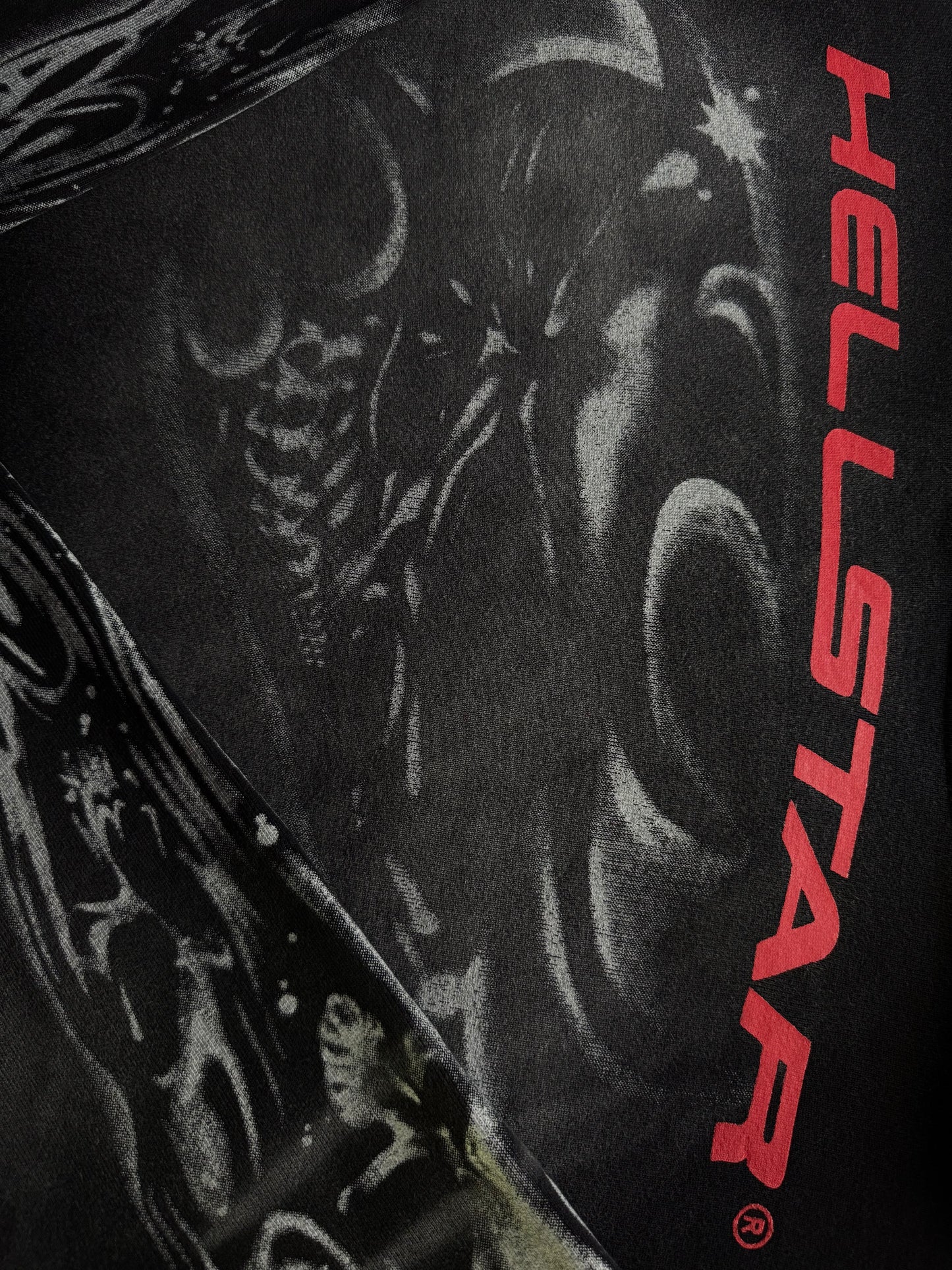 SUDADERA HELLSTAR