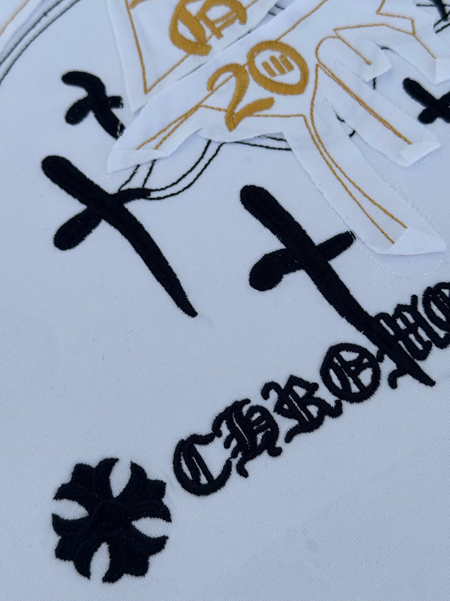 PLAYERA CHROME HEARTS