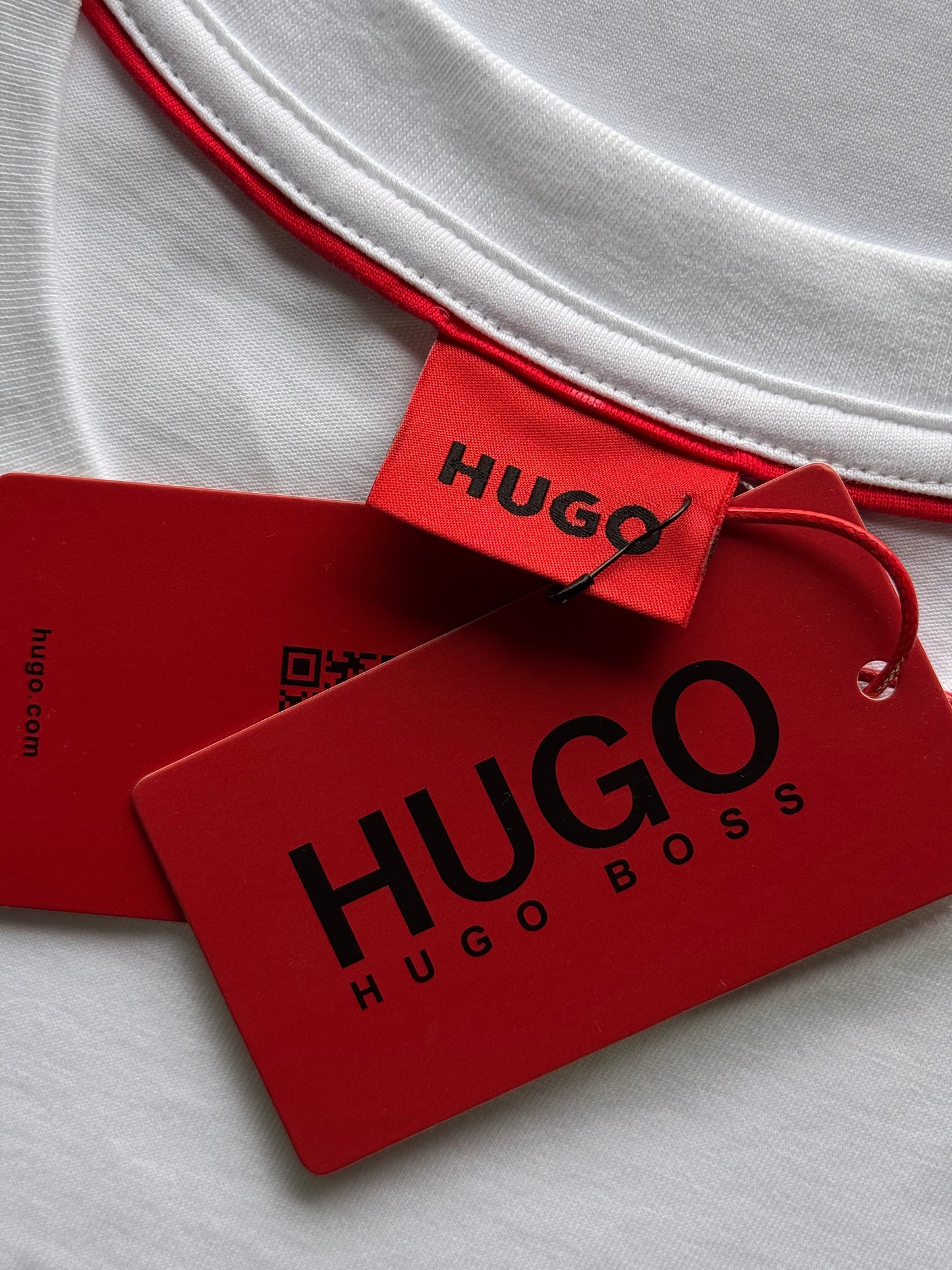 PLAYERA HUGO