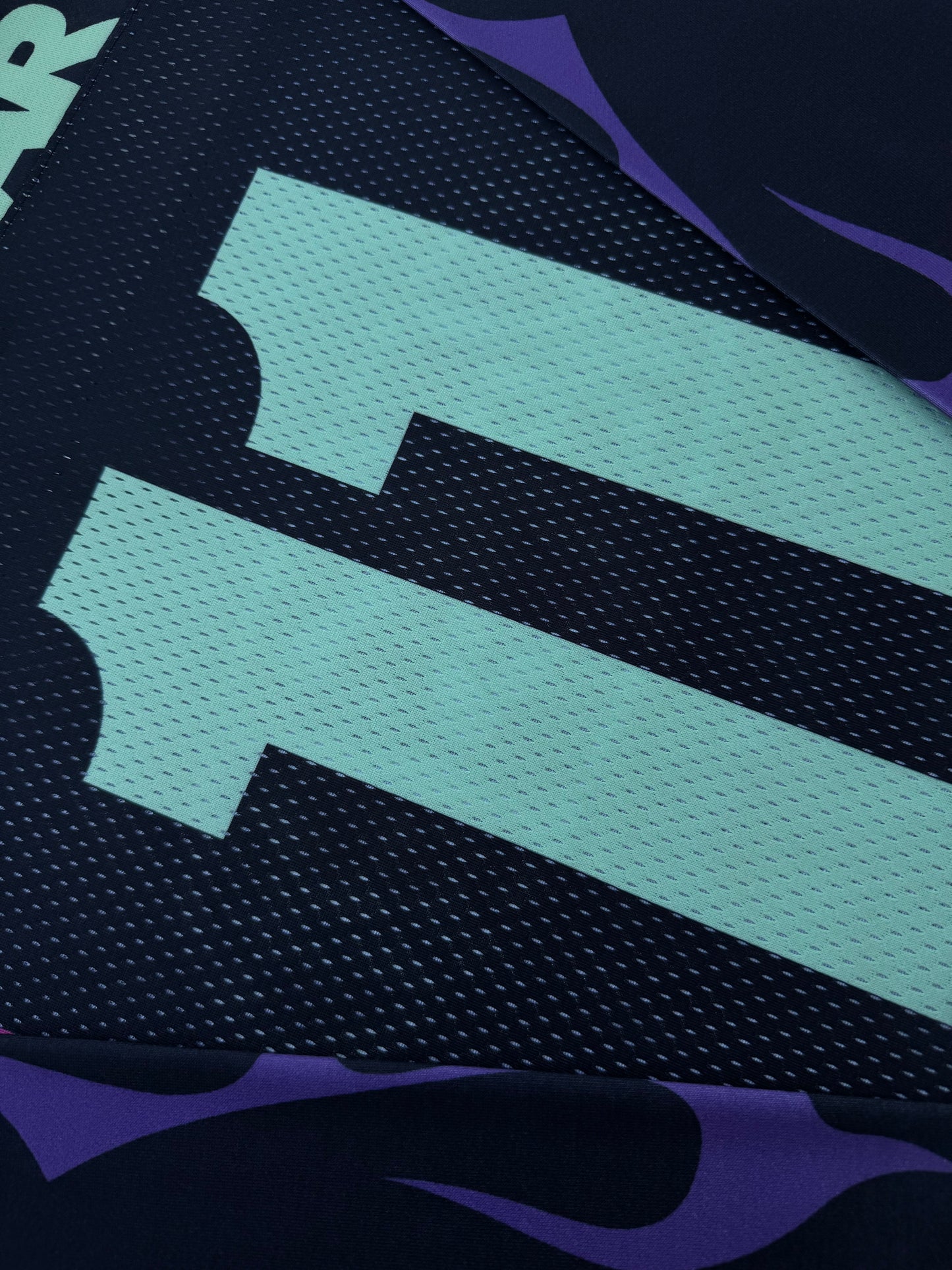 PLAYERA JERSEY HELLSTAR